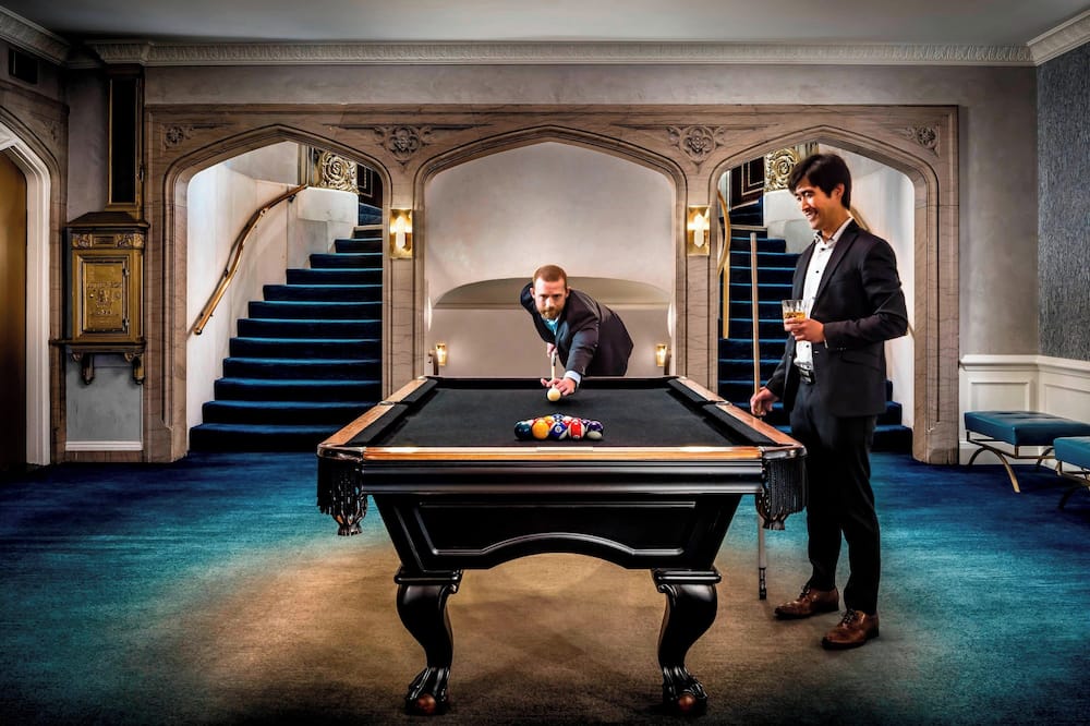 ザ ブラックストーン オートグラフ コレクション 写真