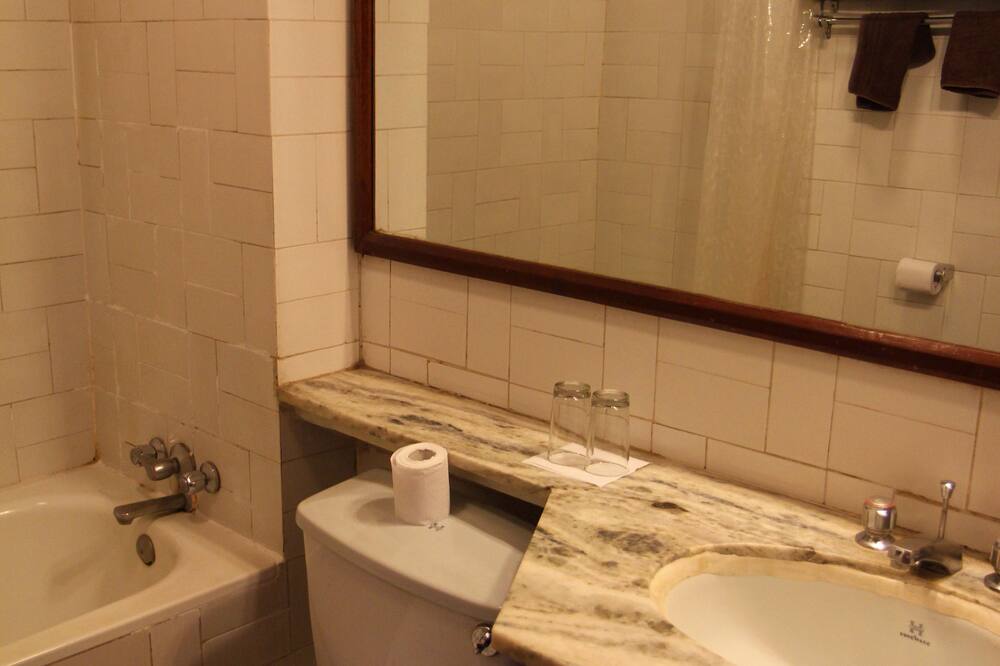 ホテル バラ 写真