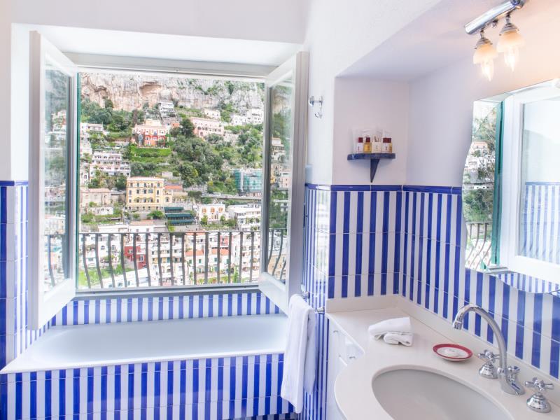 ホテル ポセイドン 写真