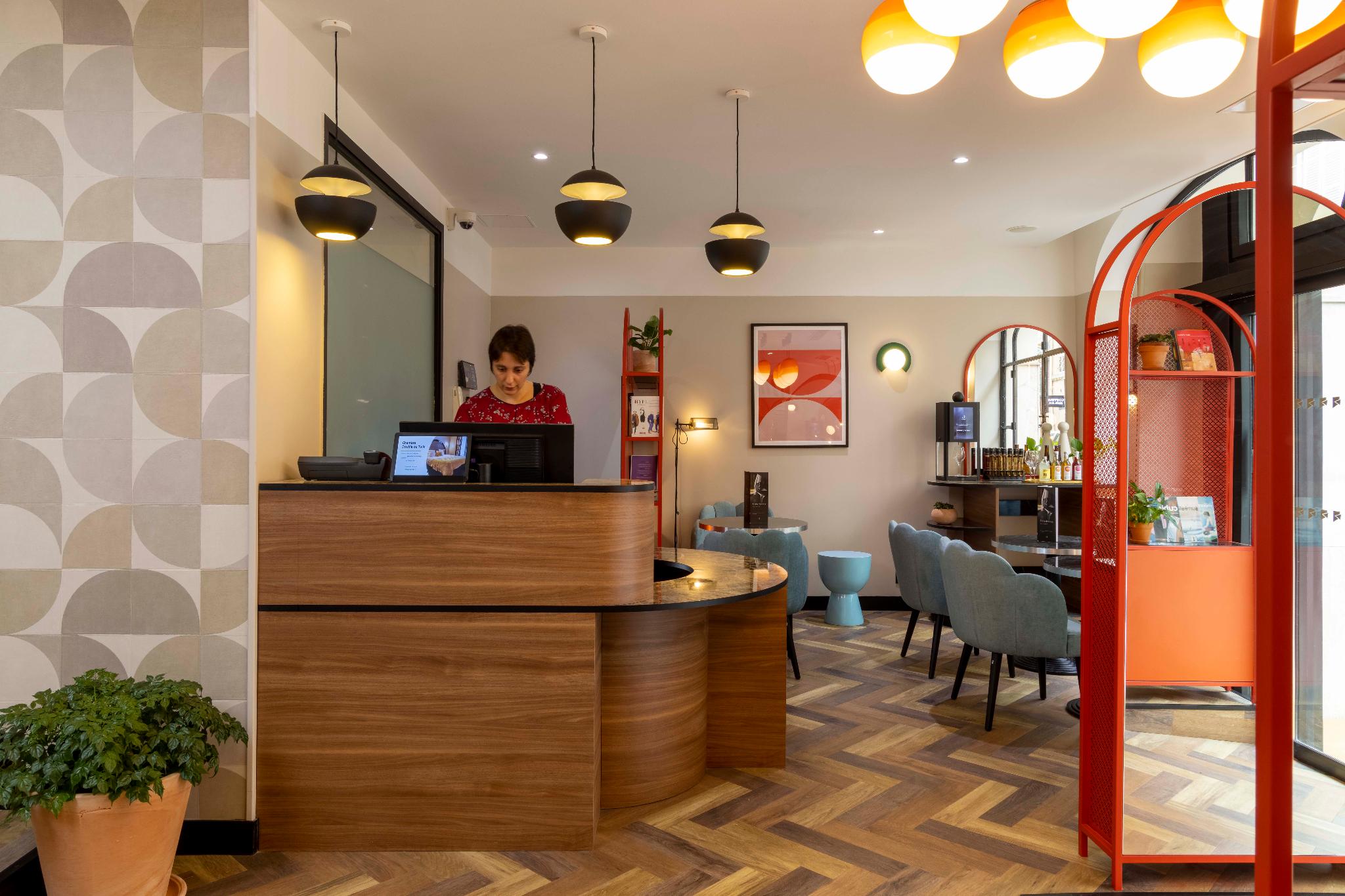 ホテル レジーナ オペラ グラン ブールヴァール 写真