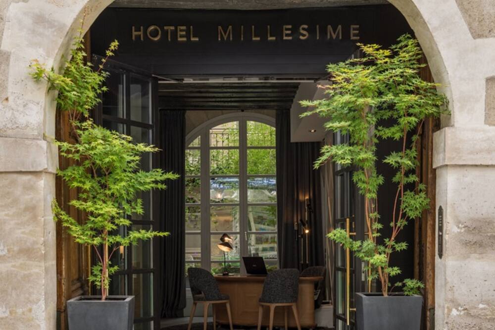 ミレジム オテル 写真