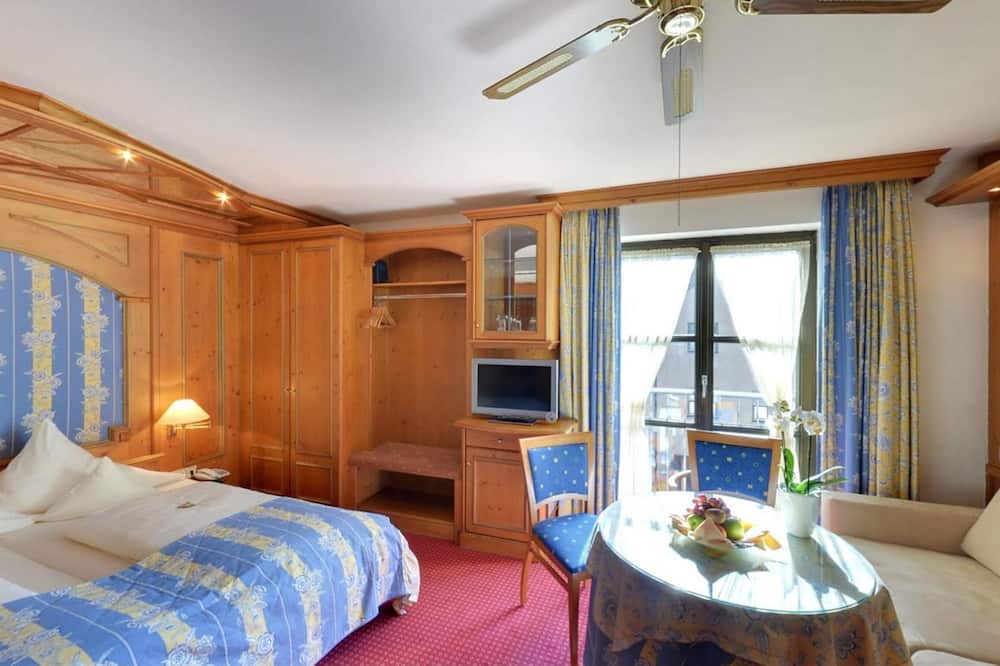 ホテル アウグスブルガー ホフ 写真