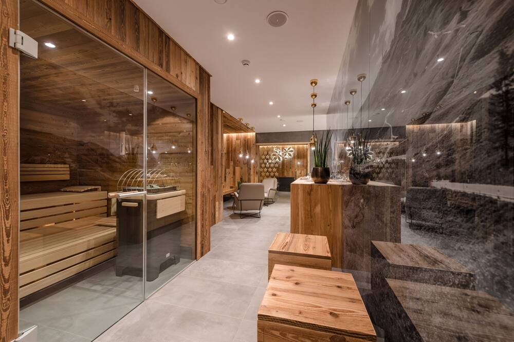 モンディ ホテル チャームズ 写真