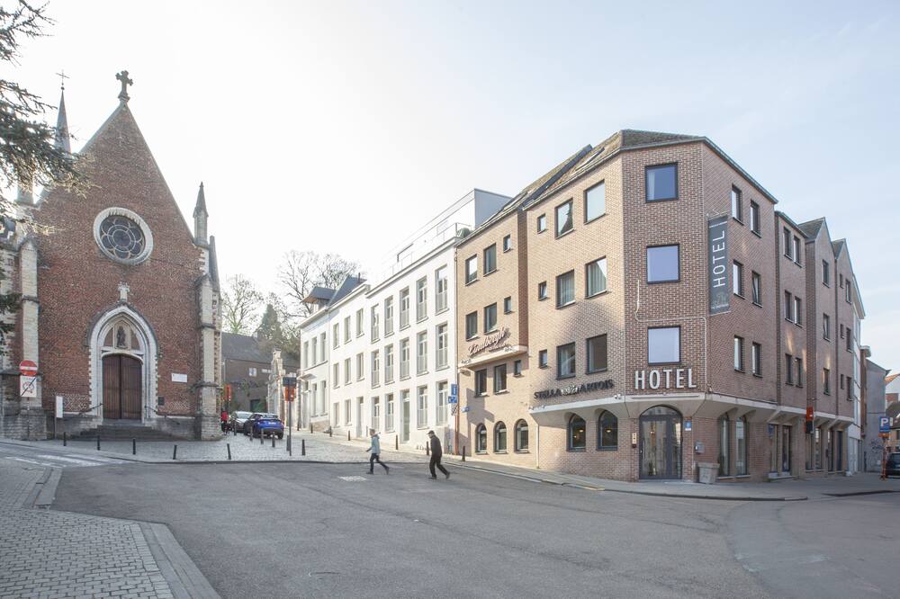 ホテル ニュー ダムシャー 写真