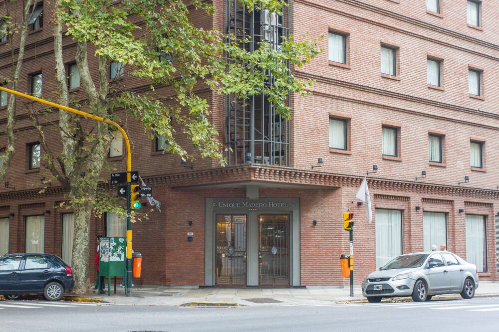 Believe Madero Hotel 写真