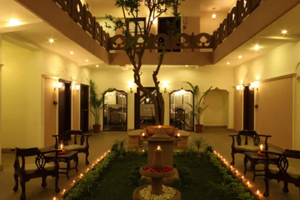 アムリタラ スリオウデイ ハヴェリ 写真