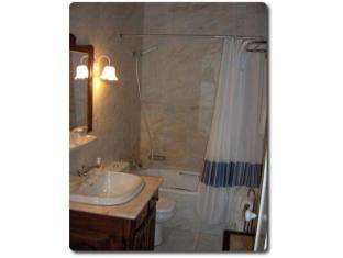 ホテル ソラー デ モンファリム 写真