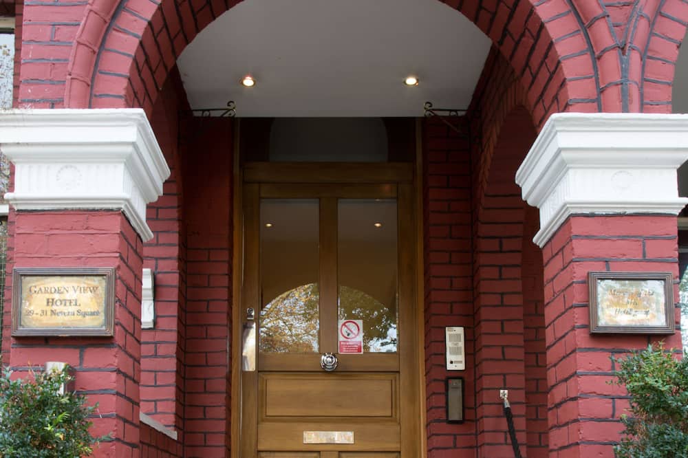 ガーデン ビュー ホテル 写真