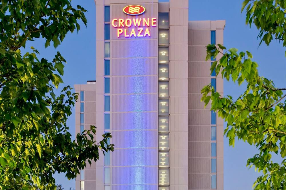 クラウンプラザ シカゴ オヘア ホテル ＆ カンファレンスセンター バイ IHG 写真