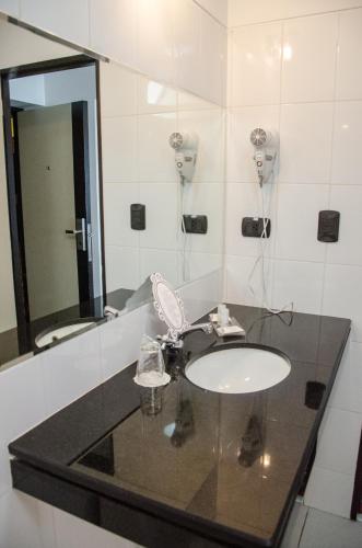 ホテル ブリタニア ミラフローレス 写真