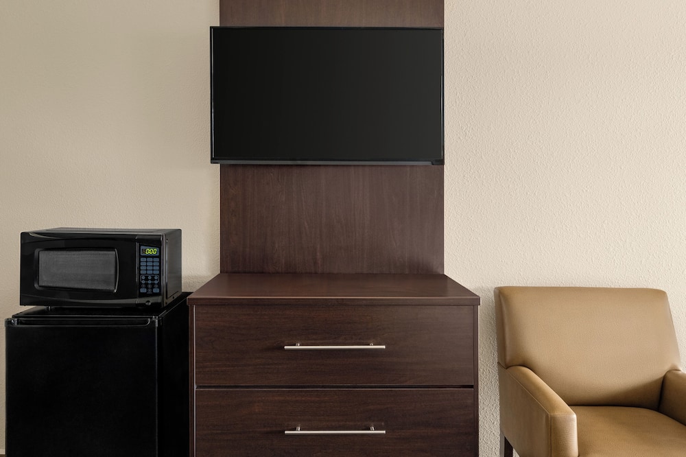 ベイモント バイ ウィンダム キングマン 写真