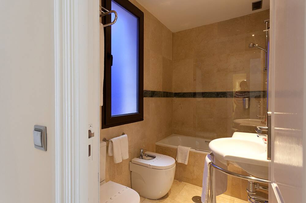 ホテル カルロス V 写真