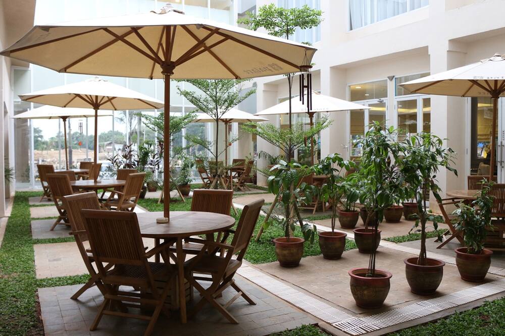 ジャワ パレス ホテル 写真