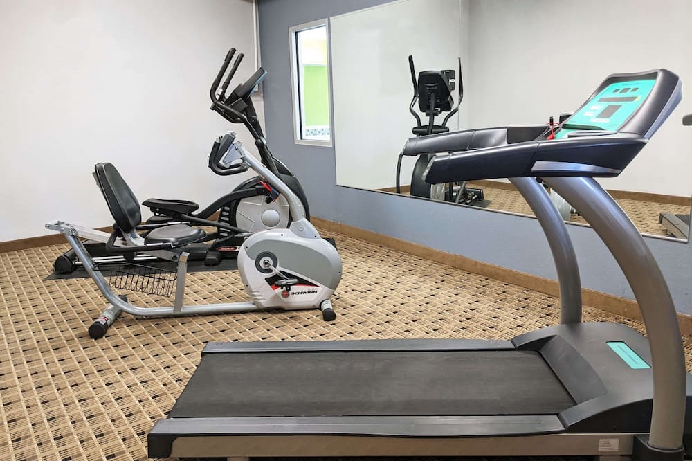 マイクロテル イン & スイーツ バイ ウィンダム ミシガン シティ 写真