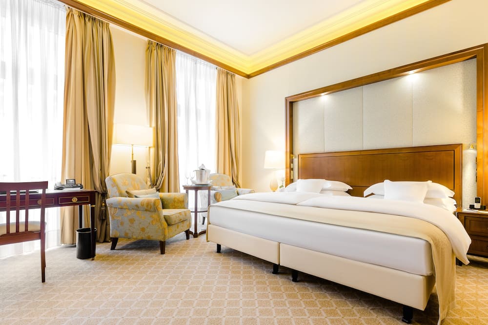 エクセルシオール ホテル エルンスト アム ドム 写真