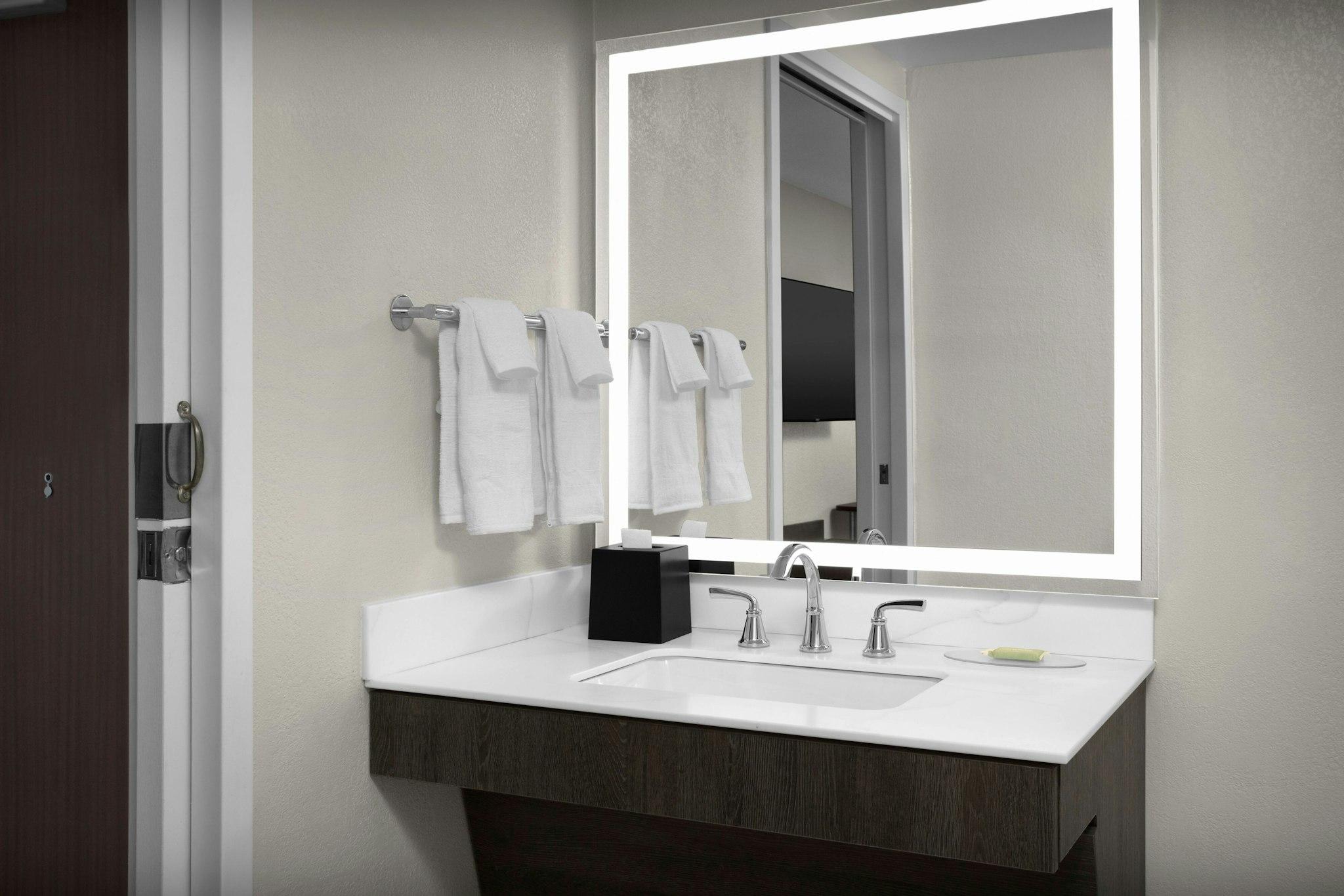 Courtyard by Marriott Waco 写真