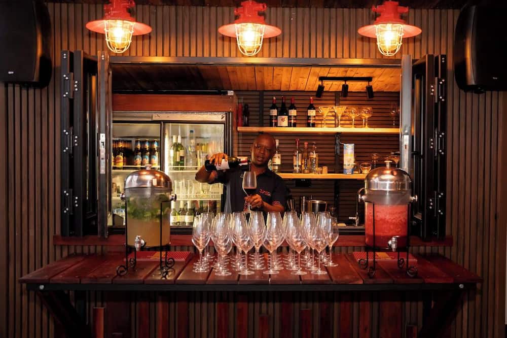 オノモ ホテル ダル エス サラーム 写真