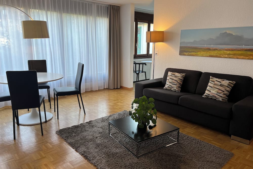 Hotel Bad Muntelier Am See 写真