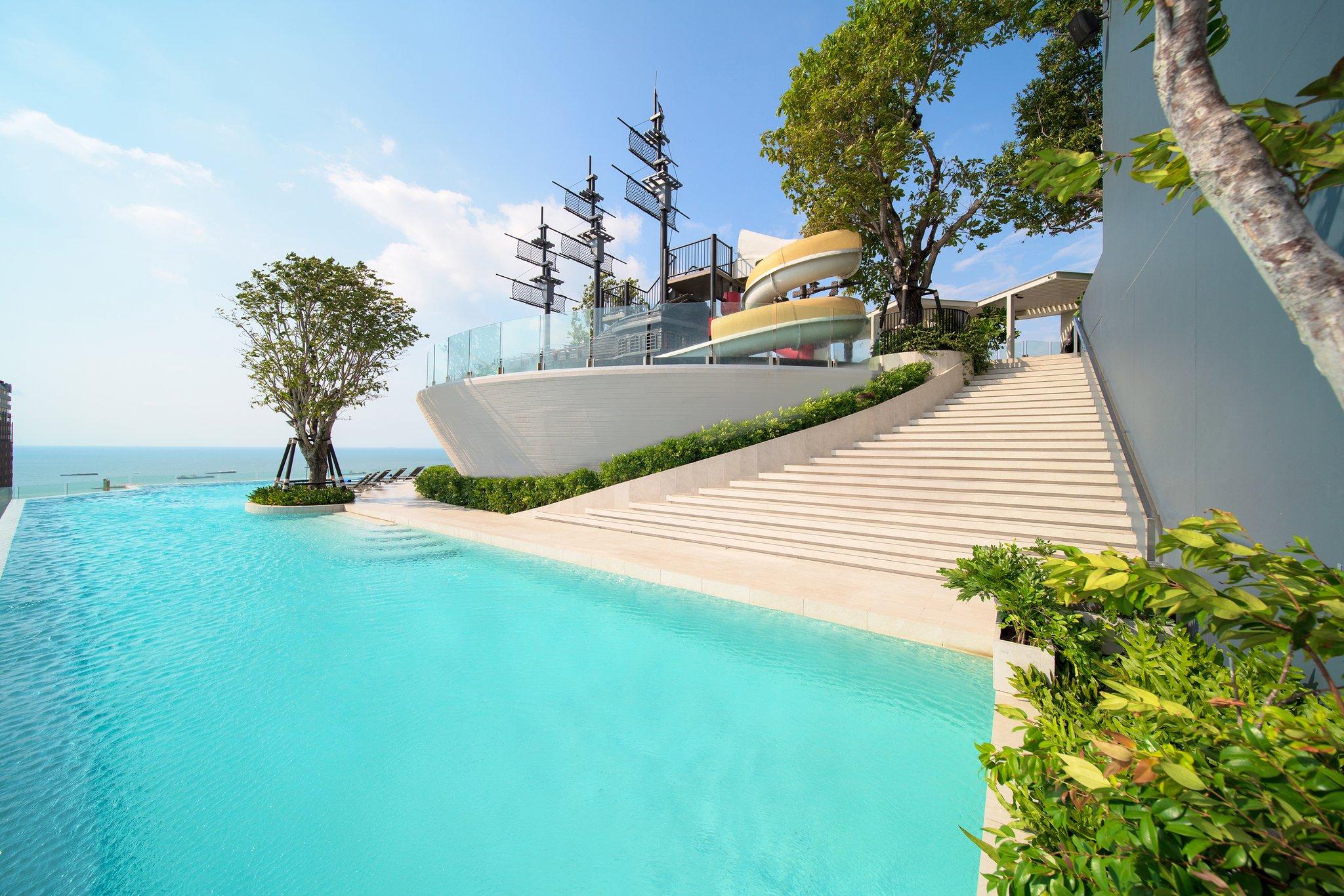 サマセット パタヤ 写真