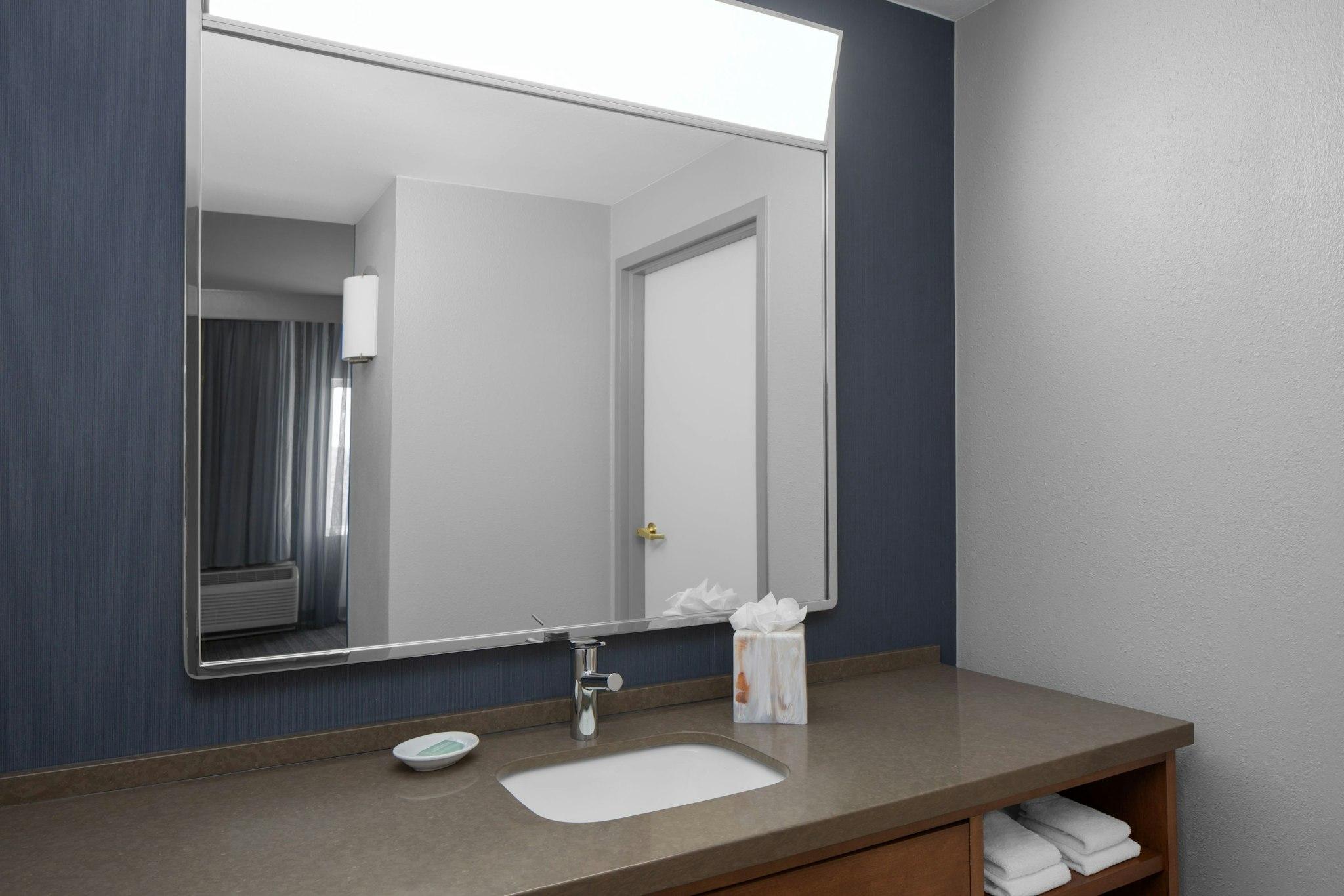 Courtyard by Marriott Tampa Oldsmar 写真