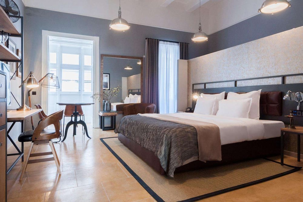 Aクス ザ セント ジョン 写真