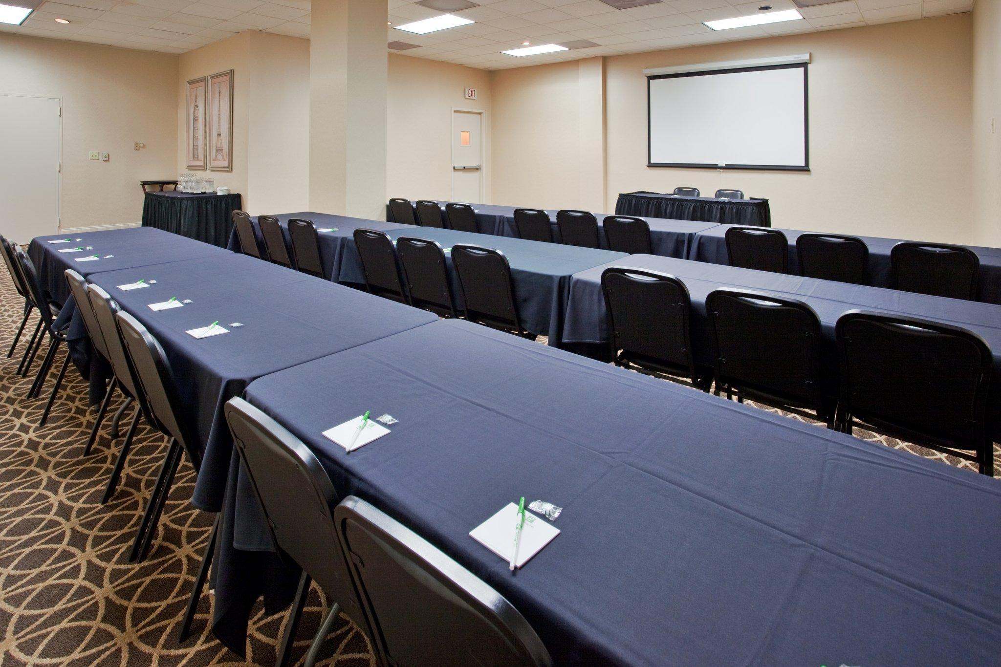 Raleigh North 写真