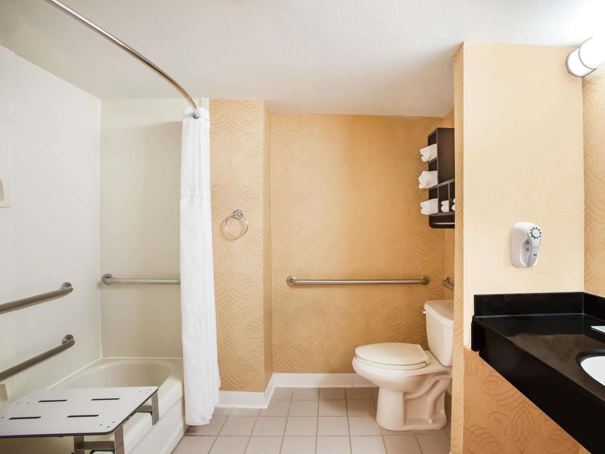 ウィンゲート バイ ウィンダム ノース リトル ロック 写真