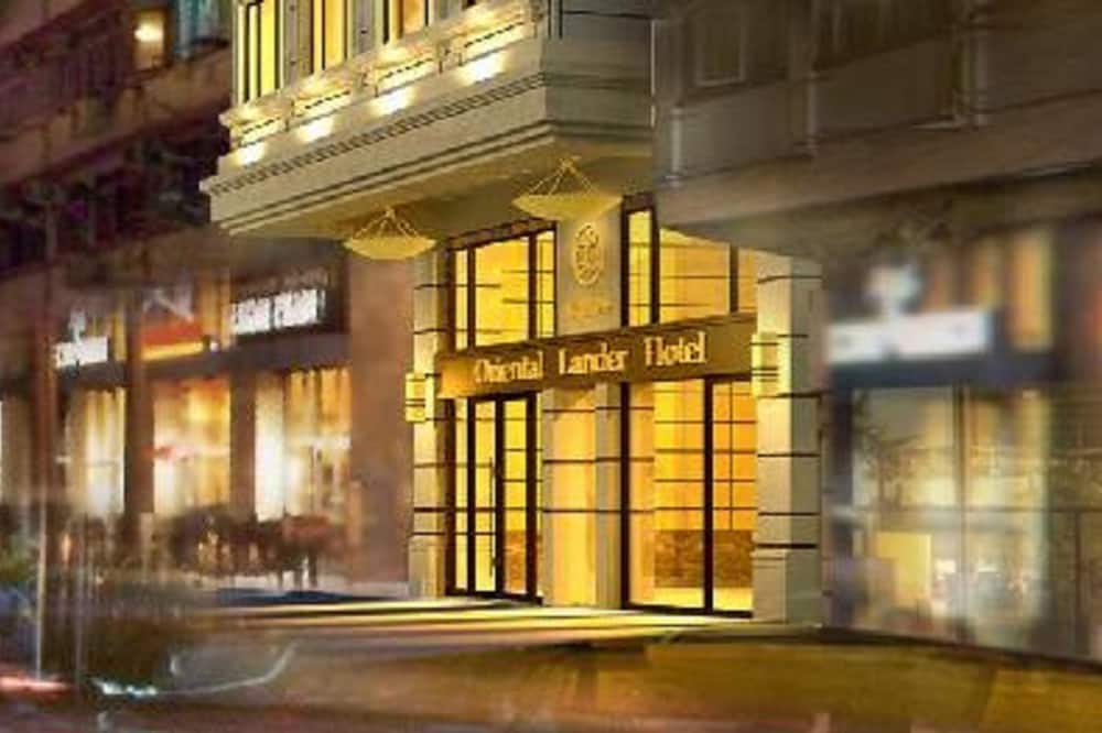 オリエンタル ランダー ホテル 写真