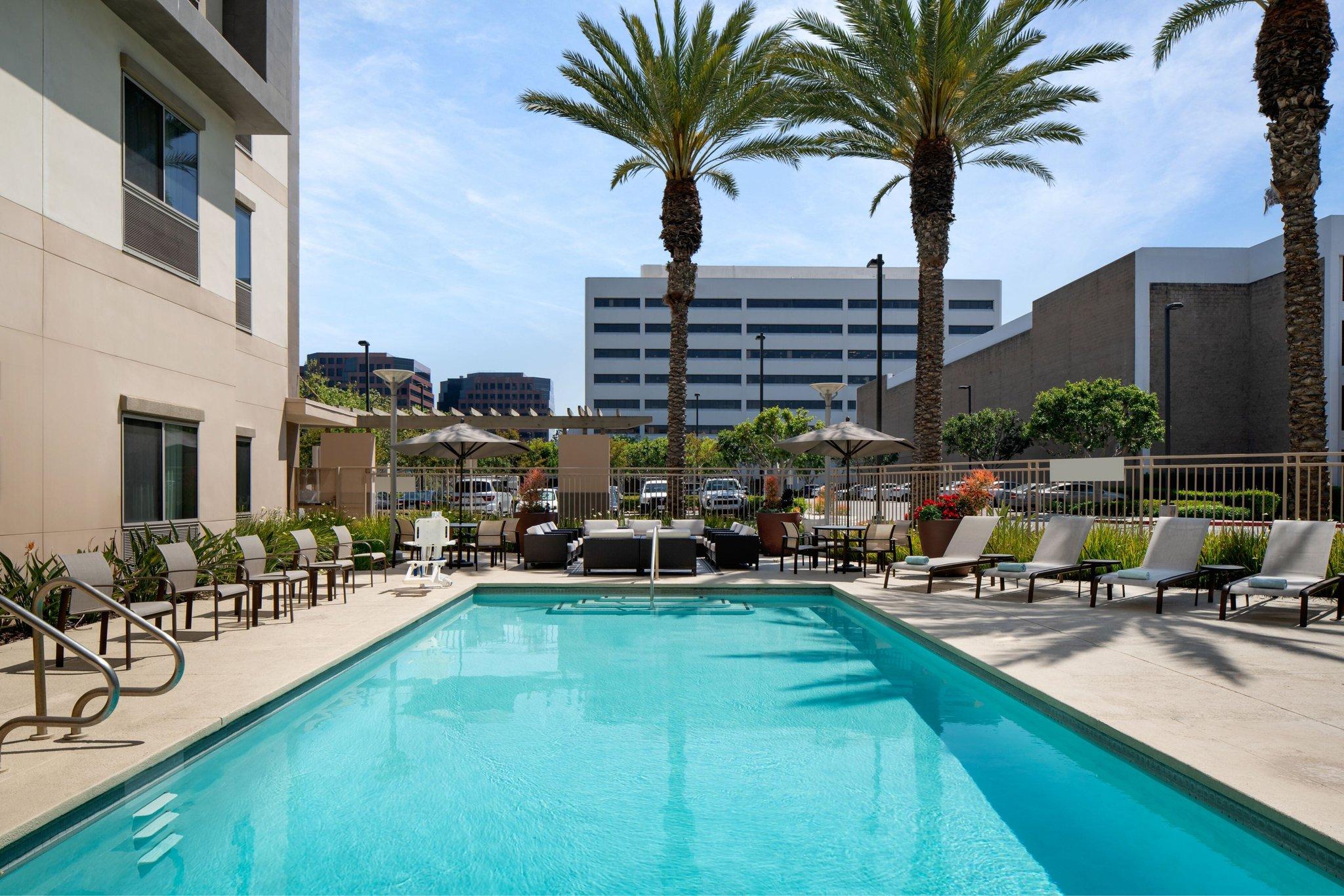 Courtyard by Marriott Santa Ana Orange County 写真
