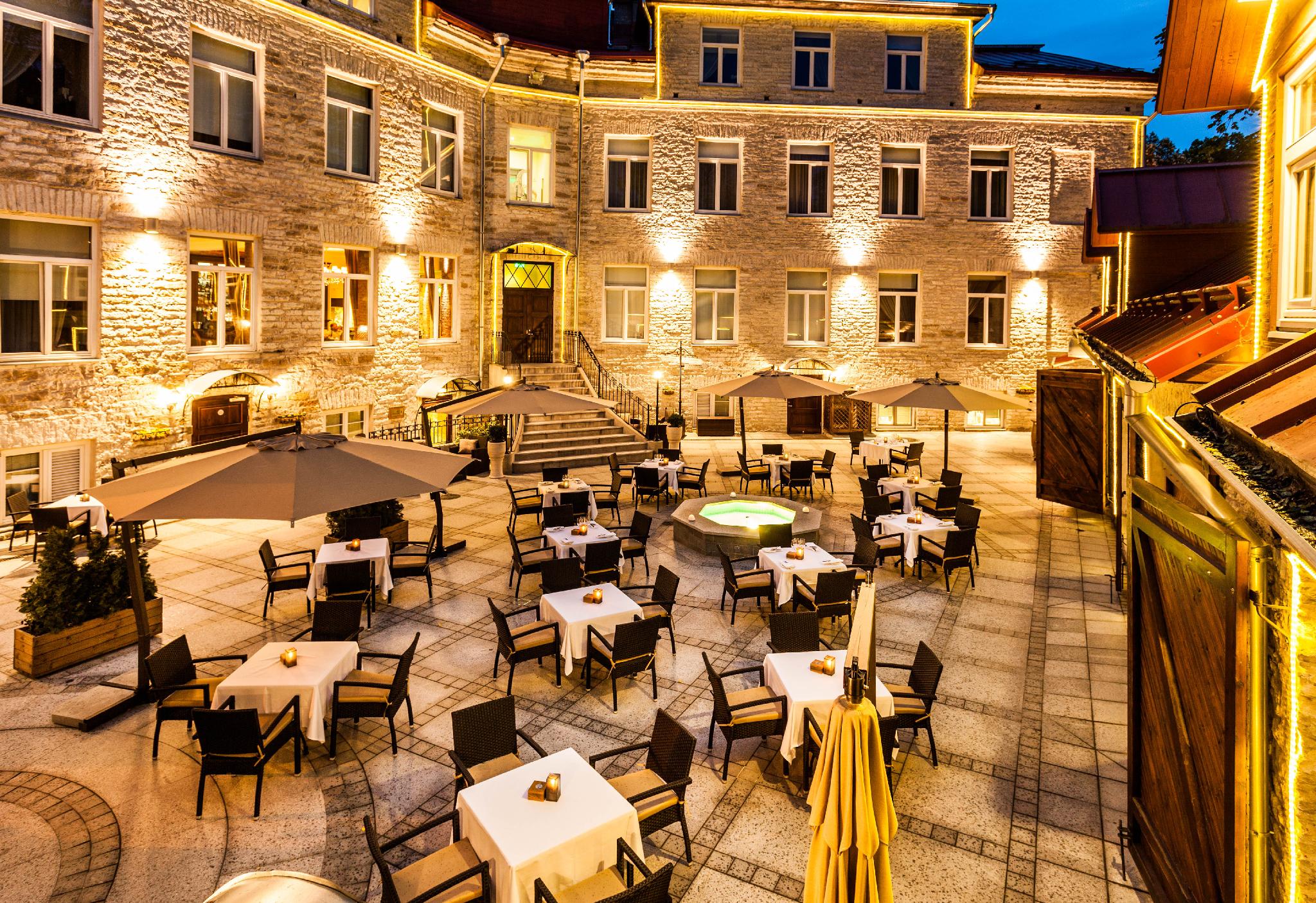 フォン スタッケルベルク ホテル タリン 写真