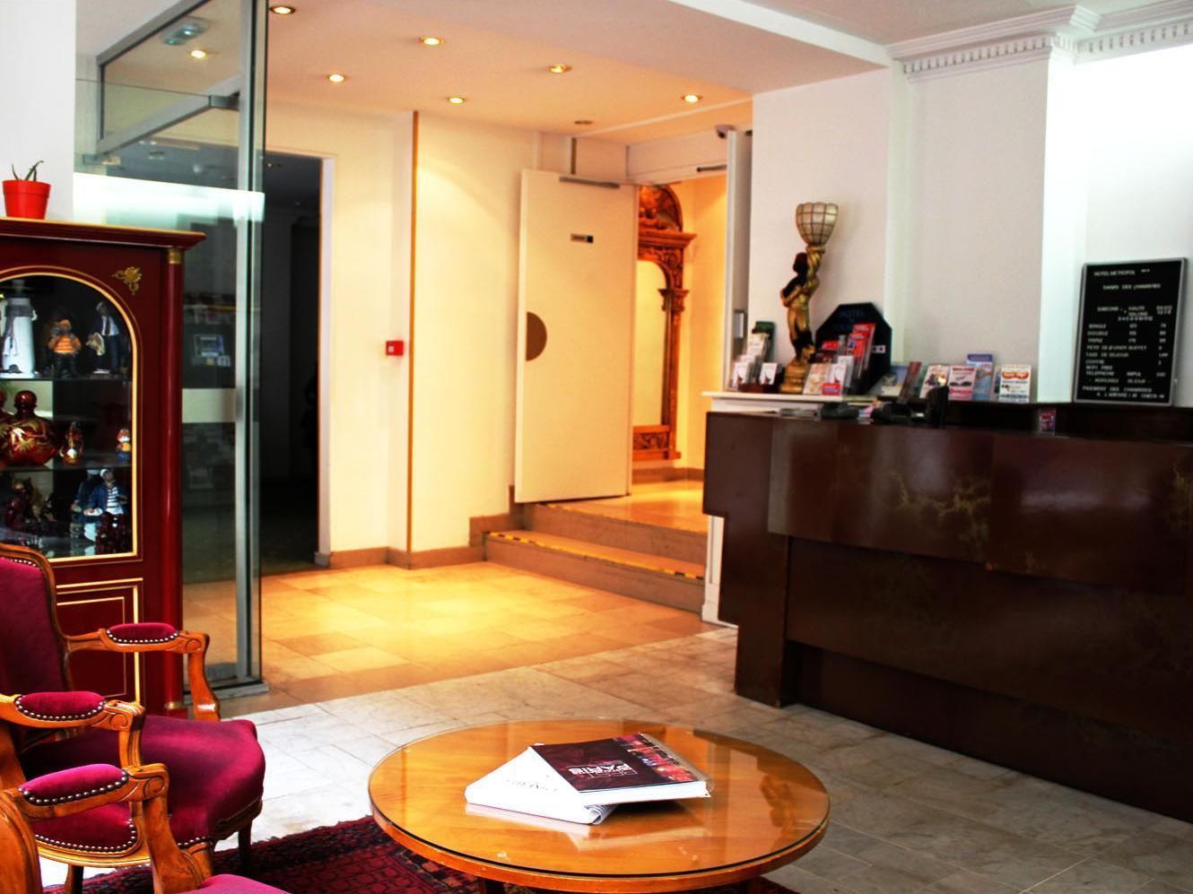 メトロポル ホテル 写真