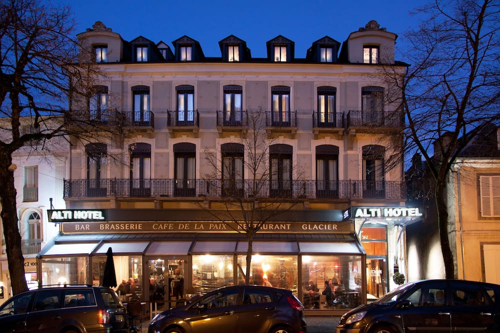 アルティ ホテル 写真