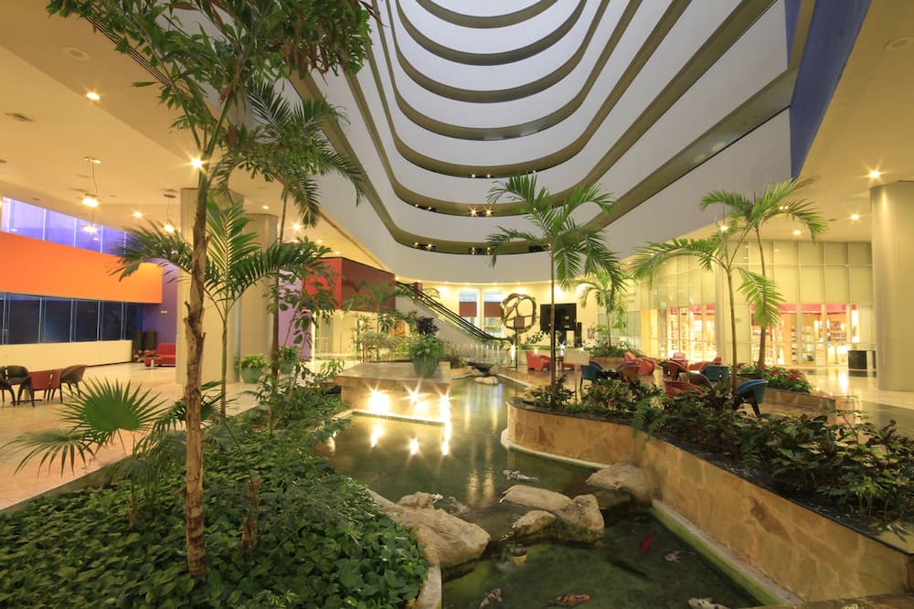 ホリデイ イン モンテレイ パルケ フンディドラ バイ IHG 写真