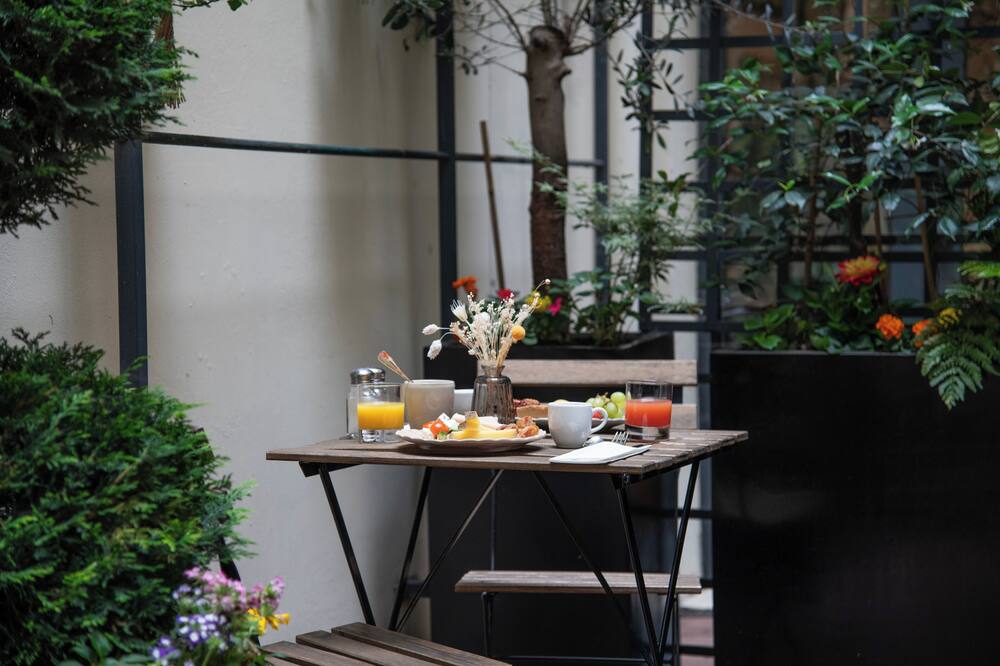 メルキュール パリ モンパルナス ラスパイユ 写真