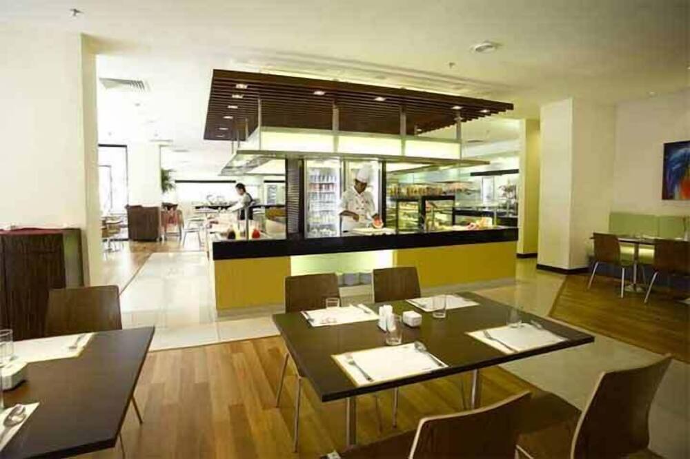 ザ ジェライ ホテル アロー スター 写真