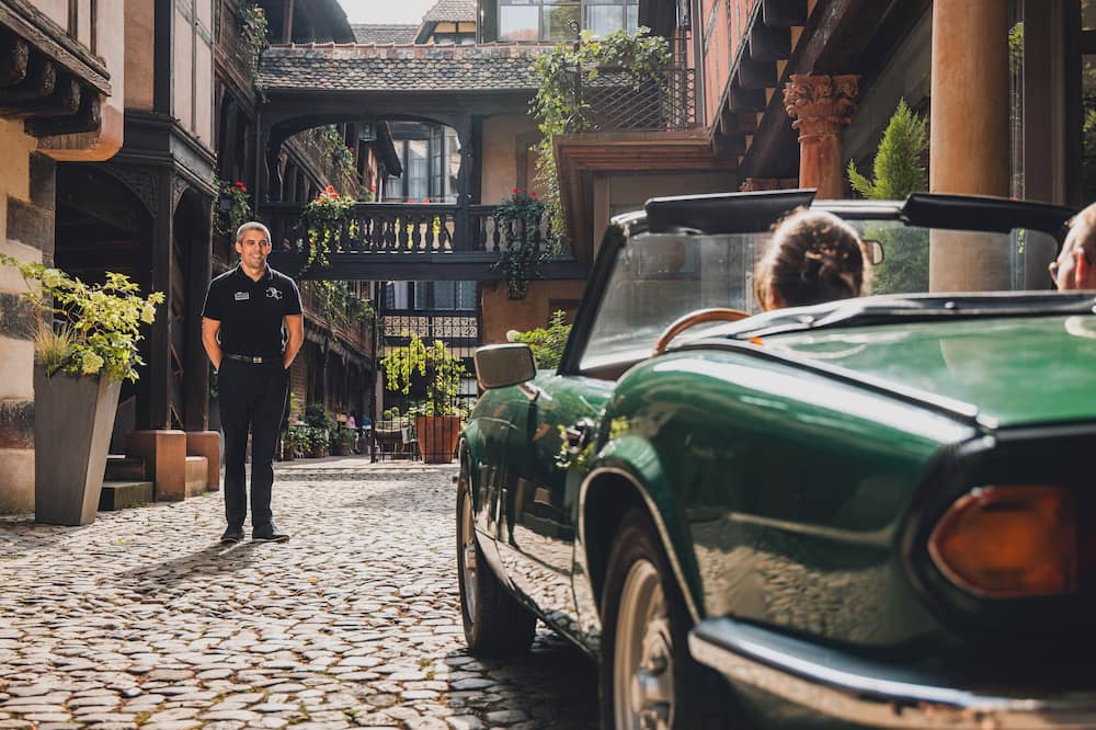 クール デュ コルボー ホテル ストラスブール エムギャラリー コレクション 写真