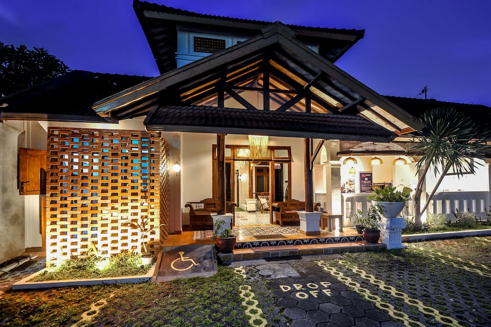 ルマ ムルトゥア ヘリテッジ 写真