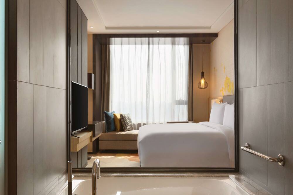 ヒルトン ガーデン イン ダンドン 写真