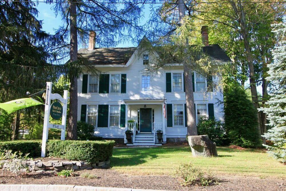 パインクレスト イン 写真