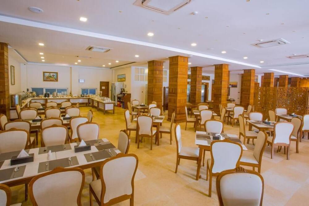 マンダレー ロッジ ホテル 写真