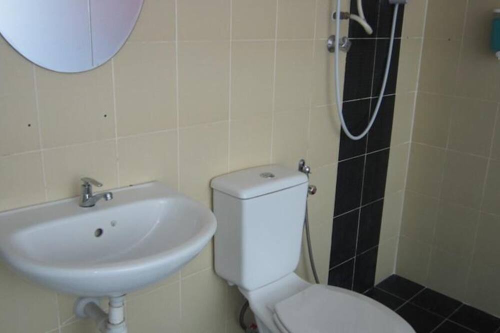 ホテル アイディール セナワン 写真