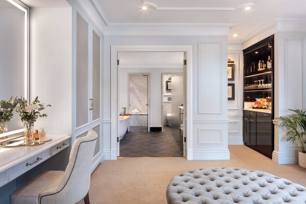 ヘイフィールド マナー 写真