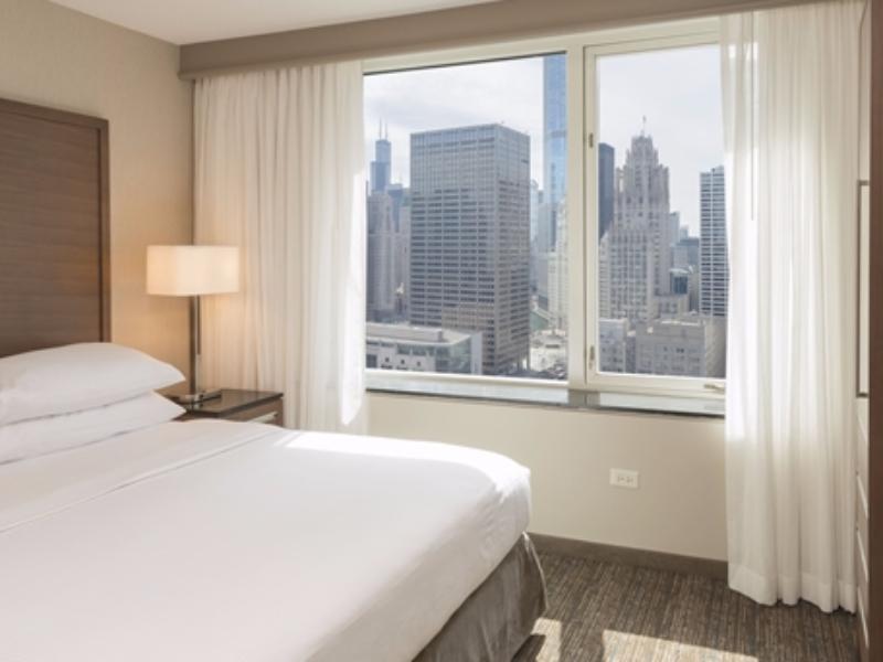 エンバシー スイーツ バイ ヒルトン シカゴ ダウンタウン マグニフィセント マイル 写真