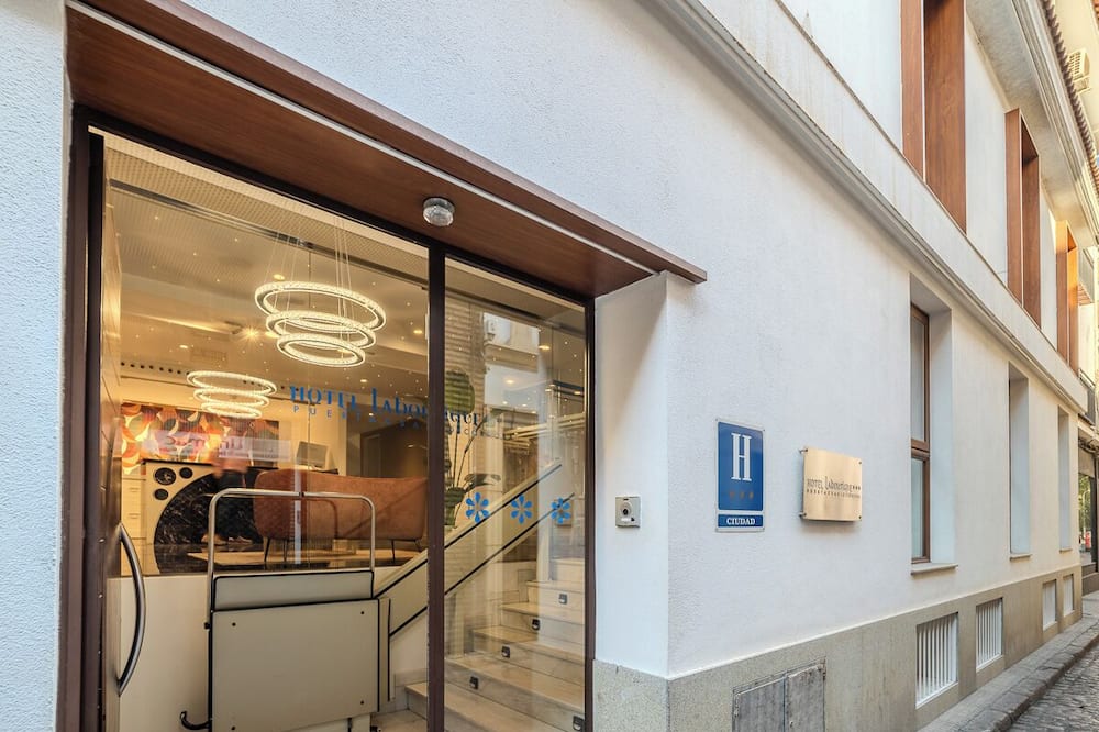 La Boutique Puerta Osario 写真