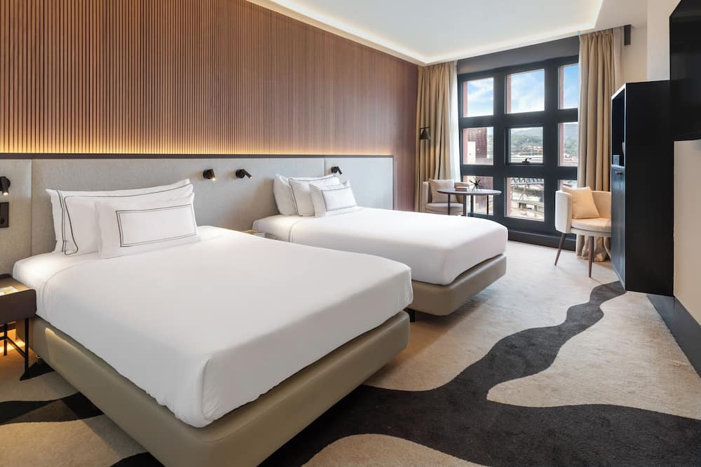 メリア ビルバオ 写真