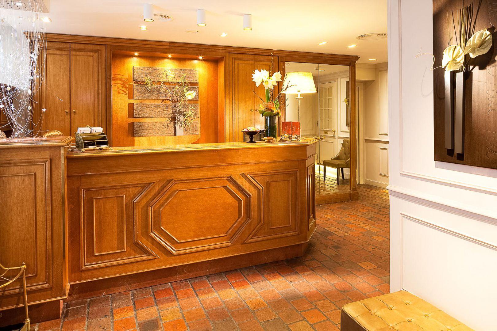 ホテル ドゥ フルーリー サンジェルマン デ プレ 写真