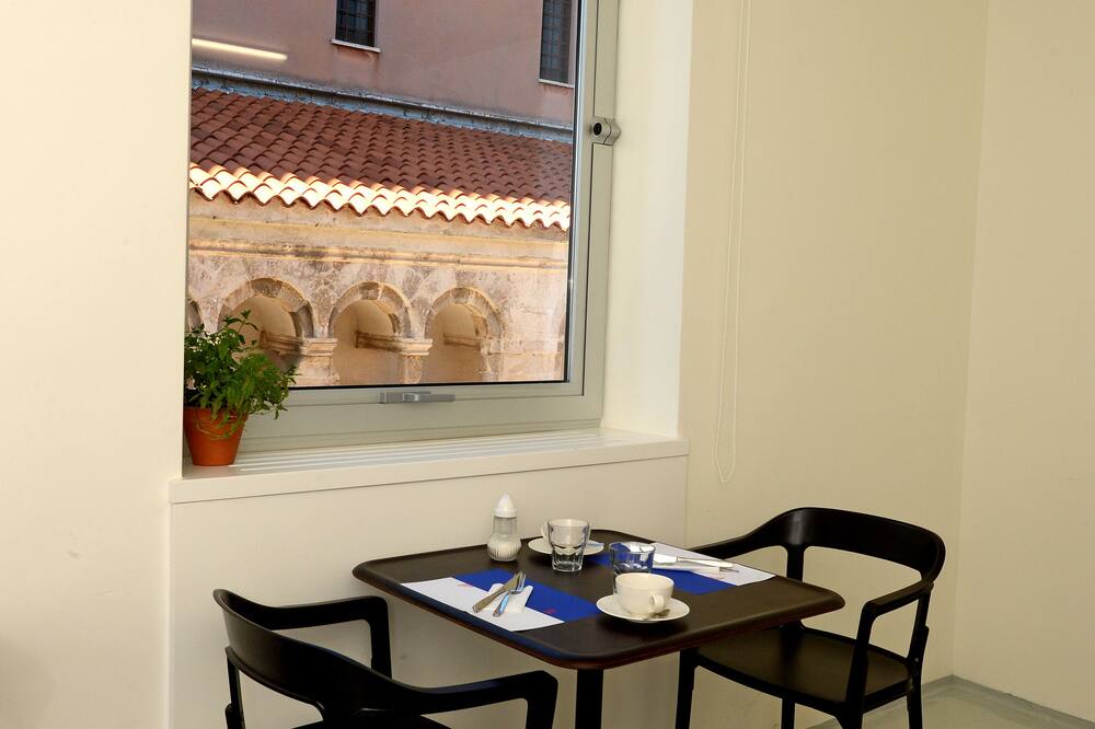 ブティック ホステル フォーラム 写真