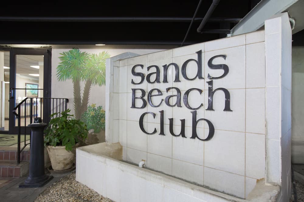 Sands Beach Club 写真