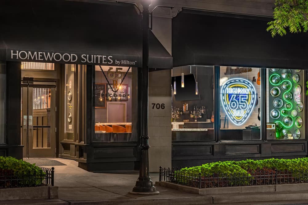 ホームウッド スイーツ バイ ヒルトン ナッシュビル ダウンタウン 写真