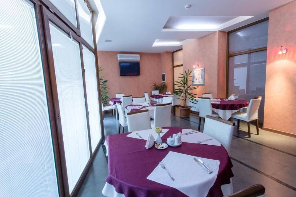 オースティン ホテル バクー 写真